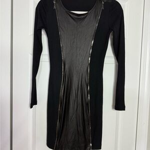 miss moi Elegant Black Long Sleeve zipper Dress sz small nwot